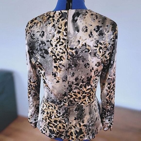 Vtg Tadashi Collection silk blend leopard print faux wrap blouse size 10 - Picture 2 of 13